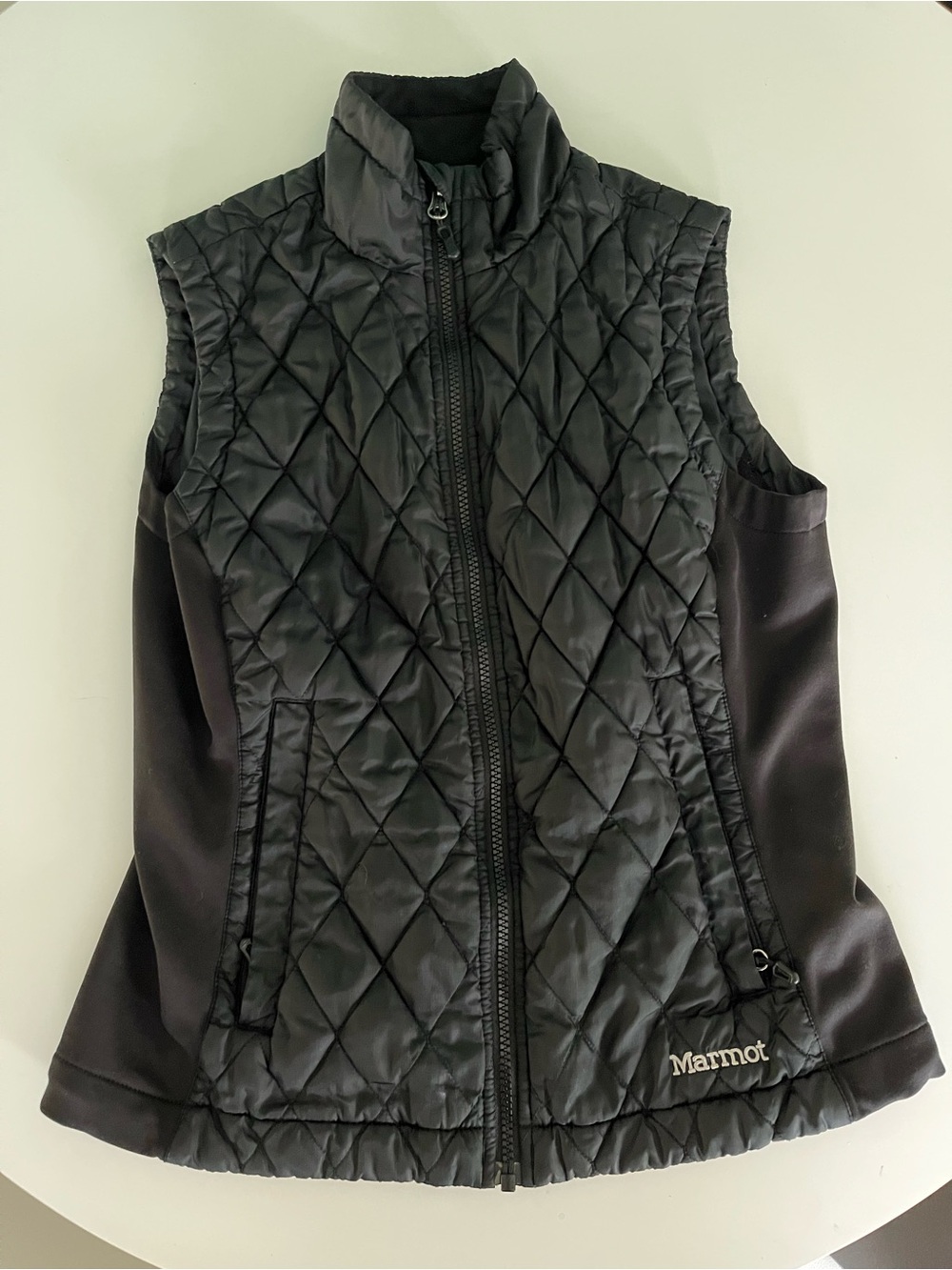 Marmot Black Diamond-Quilted Insulated Vest